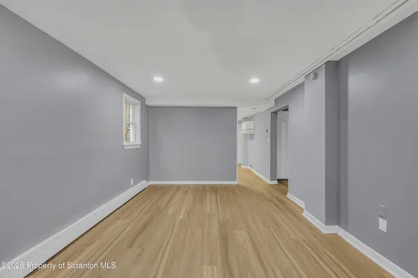 $1,200 | 1009 West Lackawanna Avenue, Scranton, PA 18504