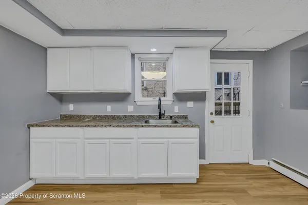 $1,200 | 1009 West Lackawanna Avenue, Scranton, PA 18504