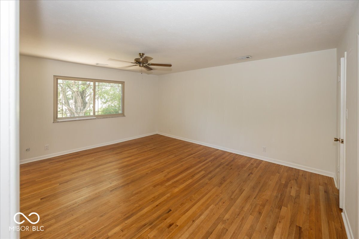 8124 Lieber Road Indianapolis, IN 46260 - Photo 14 of 27 Gallery Image 14
