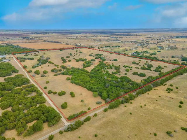 $690,000 | 312 County Road 312, McGregor, TX 76657