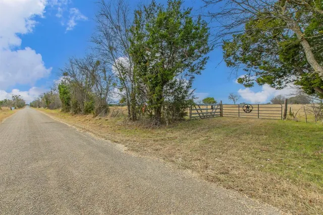 $690,000 | 312 County Road 312, McGregor, TX 76657