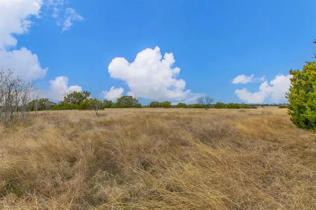 $690,000 | 312 County Road 312, McGregor, TX 76657