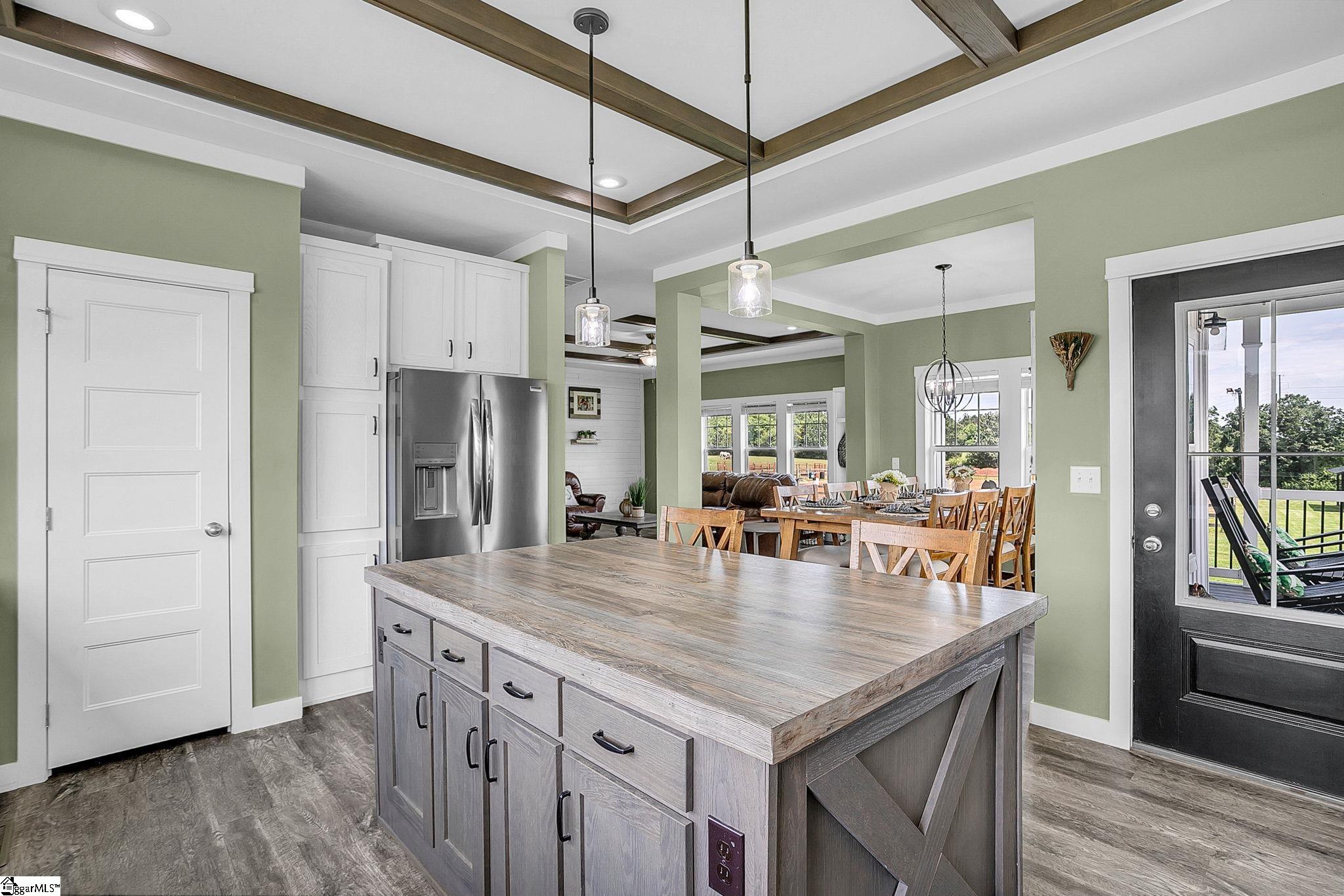 615 Wilson Road Central, SC 29630 - Photo 6 of 48