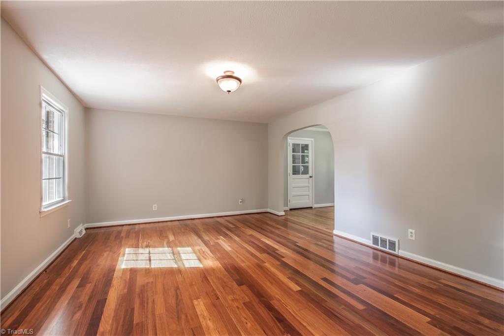 3100 Covedale Street High Point, NC 27265 - Photo 5 of 29 Gallery Image 5