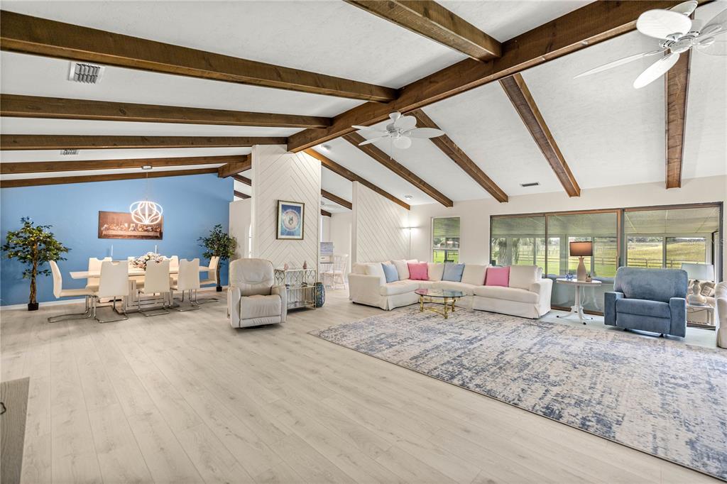 12131 Northeast 10th Terrace Anthony, FL 32617 - Photo 9 of 49