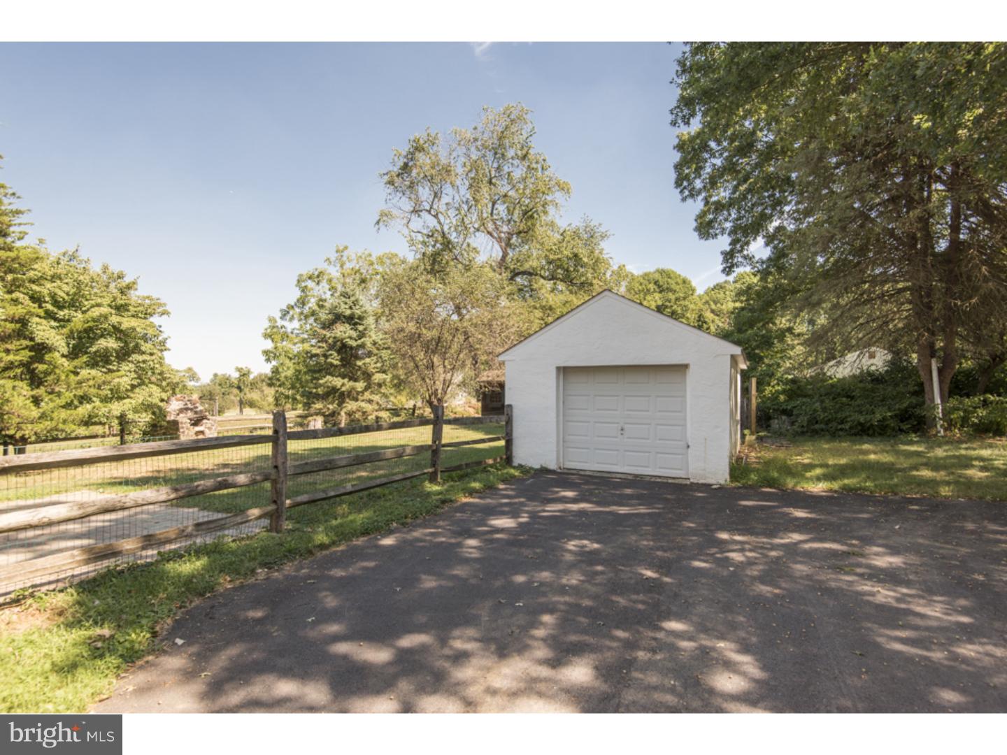 240 Kaolin Road Coatesville, PA 19320 - Photo 19 of 19 Garage