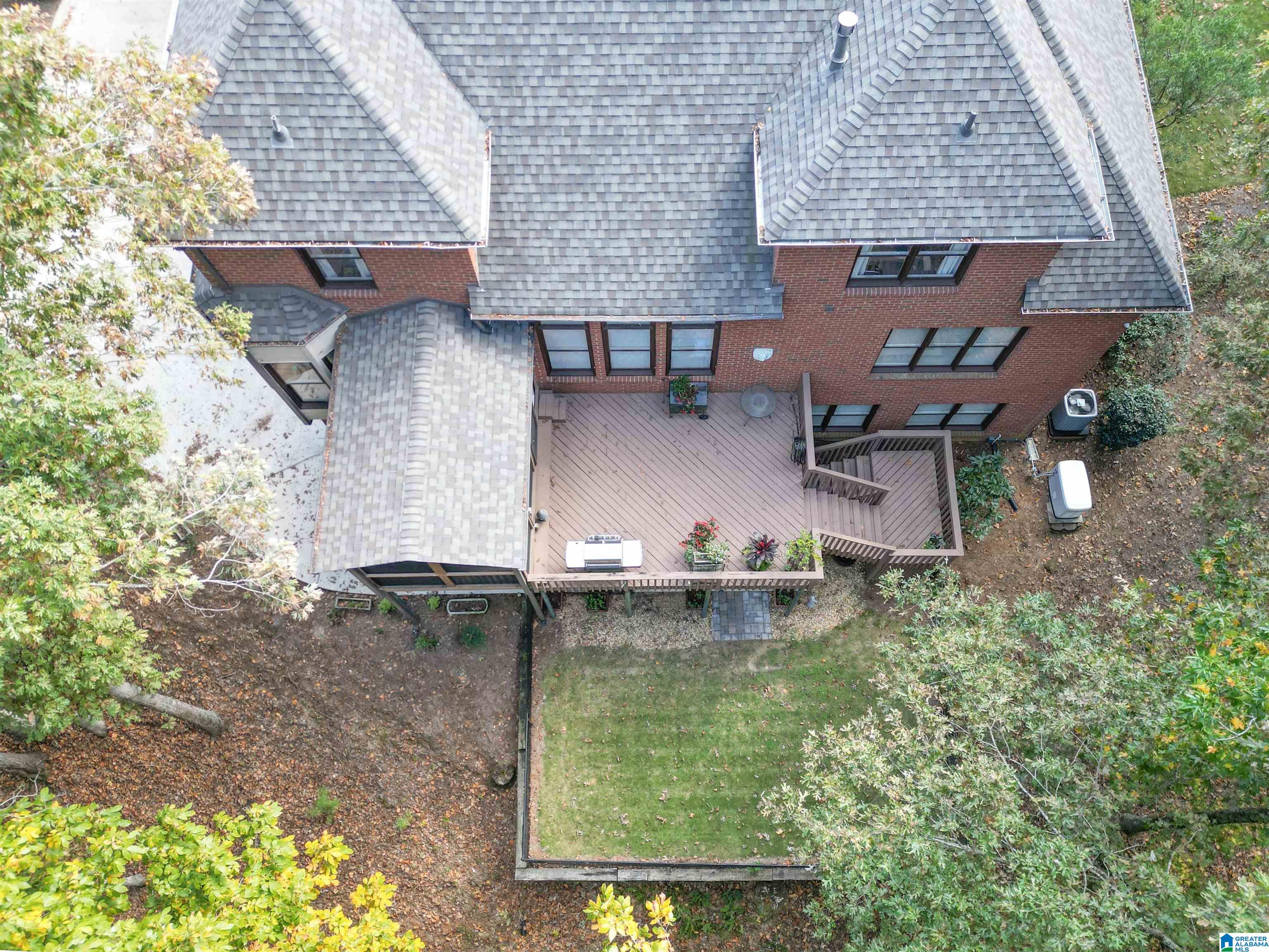 905 Masters Lane Birmingham, AL 35244 - Photo 8 of 45