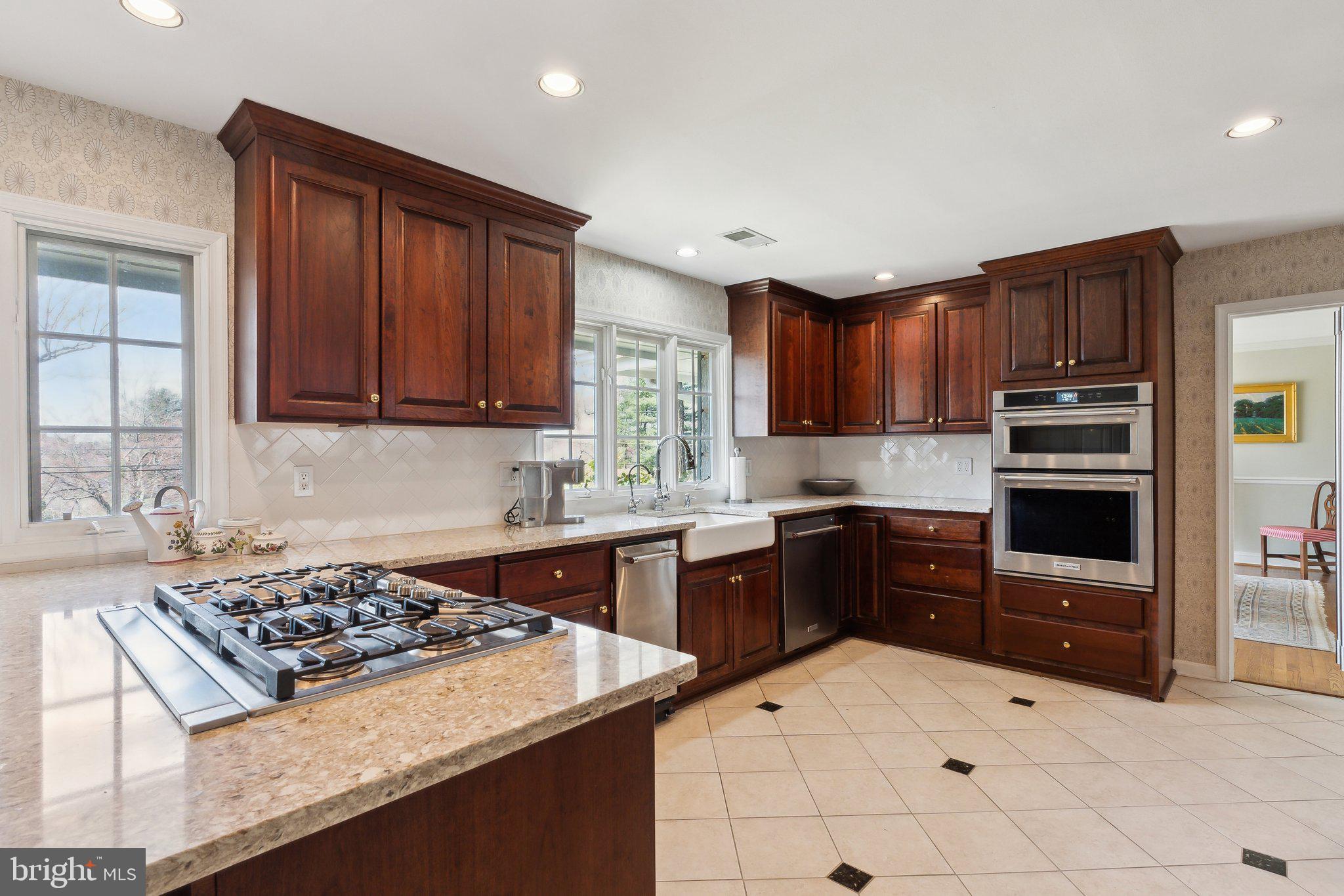 9447 Emory Grove Road Gaithersburg, MD 20877 - Photo 14 of 49 Kitchen