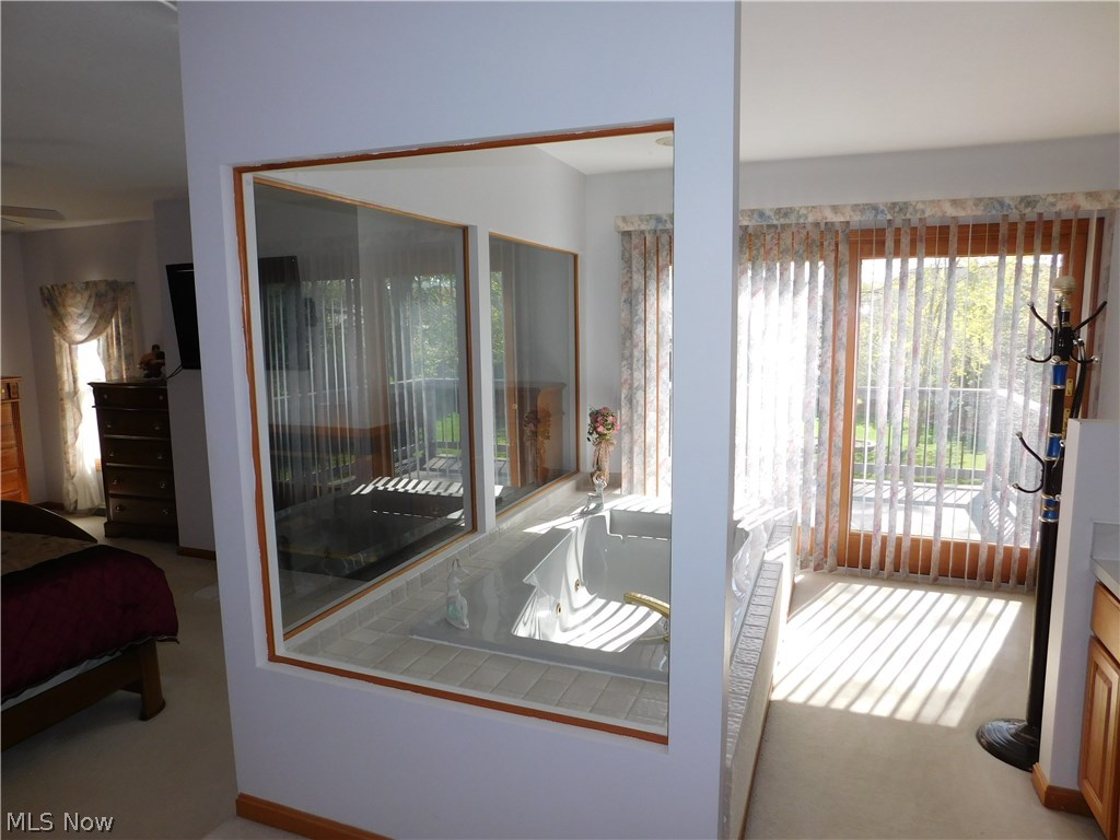 5509 Oak Point Road Lorain, OH 44053 - Photo 11 of 30 Gallery Image 11