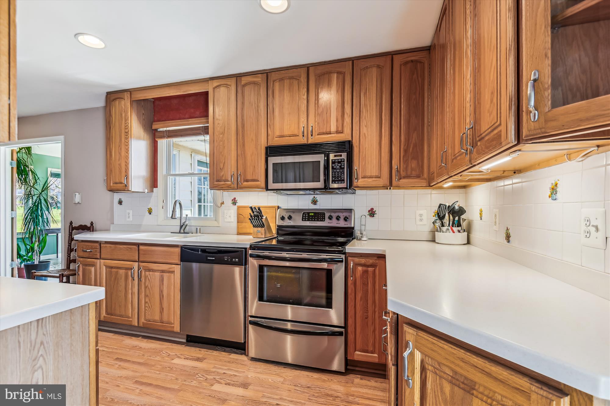 4517 Foxtail Road Hampstead, MD 21074 - Photo 23 of 44 Kitchen