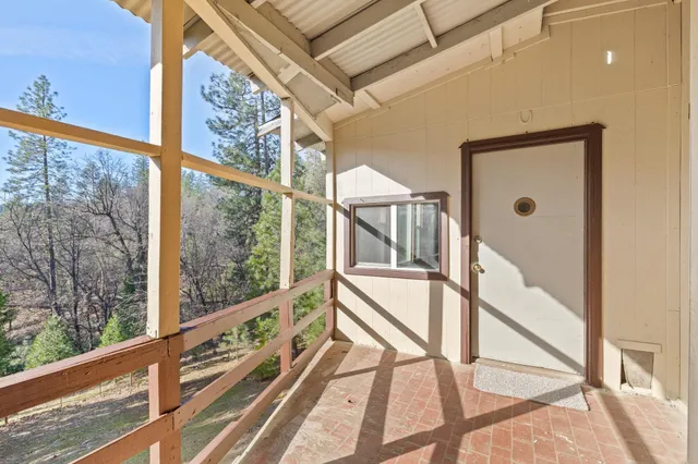 $215,000 | 16431 Estralita Drive, Sonora, CA 95370