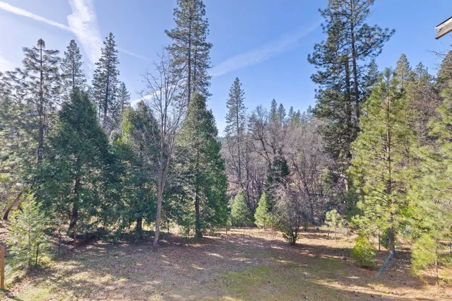 $215,000 | 16431 Estralita Drive, Sonora, CA 95370