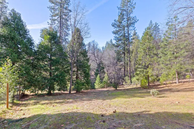 $215,000 | 16431 Estralita Drive, Sonora, CA 95370