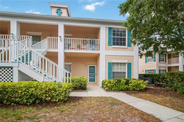 $275,000 | 4211 Caddie Drive East, Unit 204, Bradenton, FL 34203