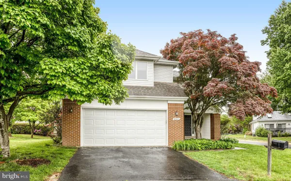 $4,000 | 6523 Gretna Green Way, Alexandria, VA 22312