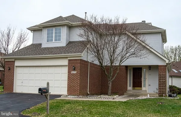 $4,000 | 6523 Gretna Green Way, Alexandria, VA 22312