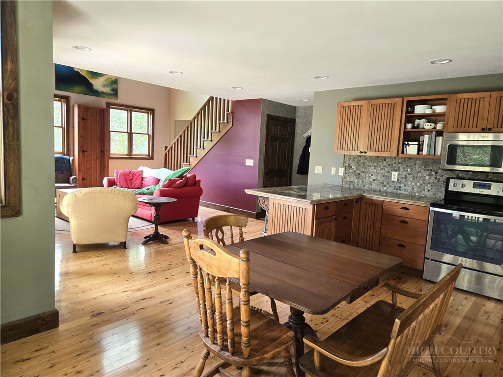 7568 Big Laurel Road Creston, NC 28615 - Photo 4 of 29 Gallery Image 4