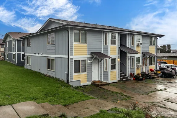 $850,000 | 3321 South Asotin Street, Tacoma, WA 98418