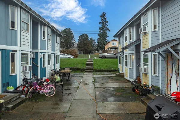 $850,000 | 3321 South Asotin Street, Tacoma, WA 98418