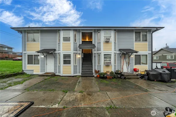 $850,000 | 3321 South Asotin Street, Tacoma, WA 98418