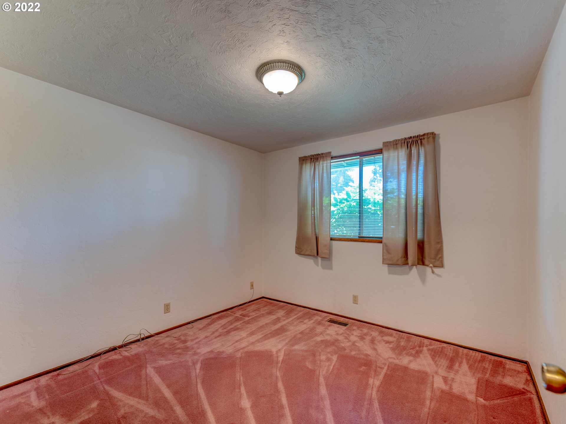 787 66th Street Springfield, OR 97478 - Photo 20 of 32