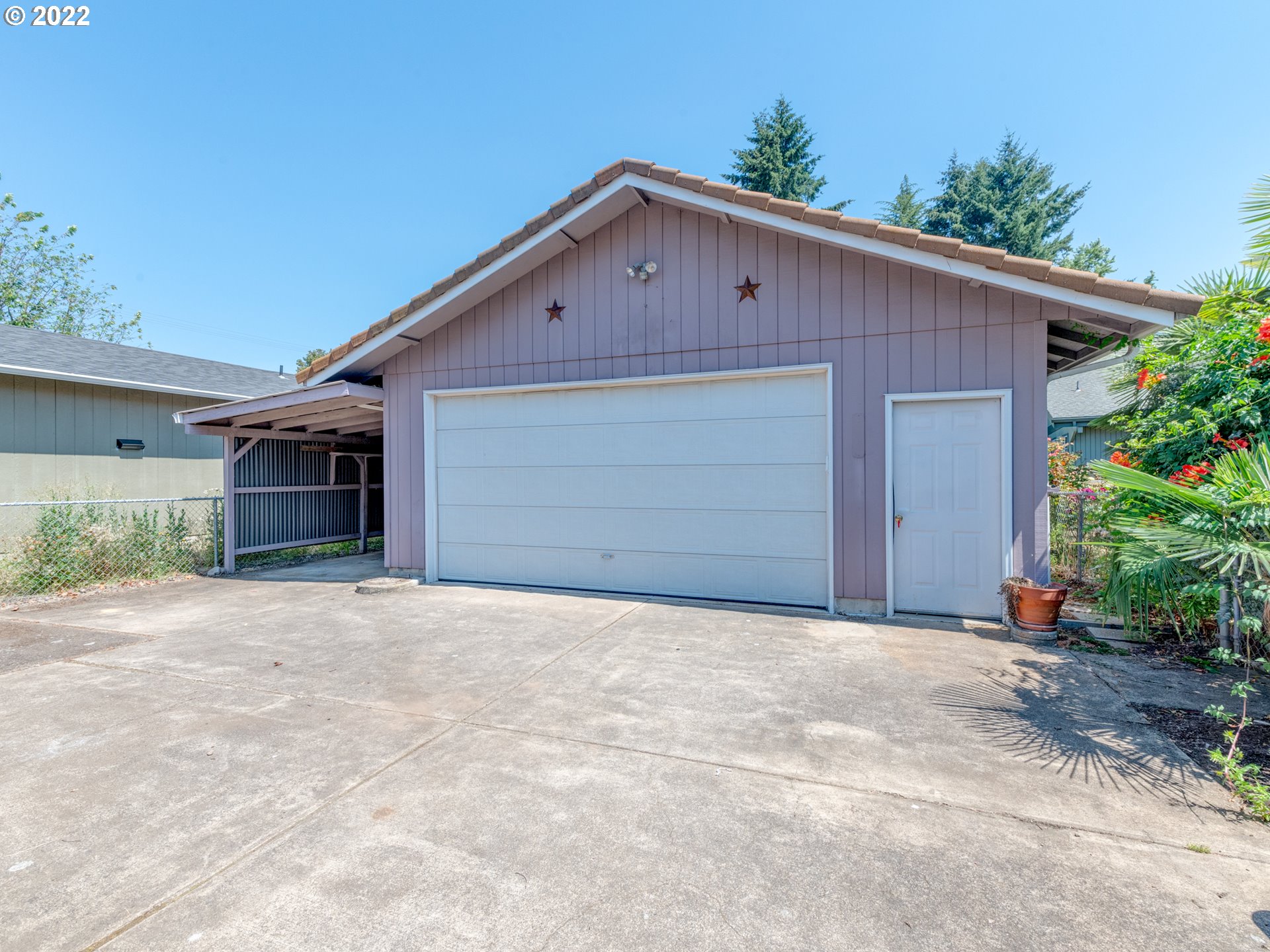 787 66th Street Springfield, OR 97478 - Photo 3 of 32