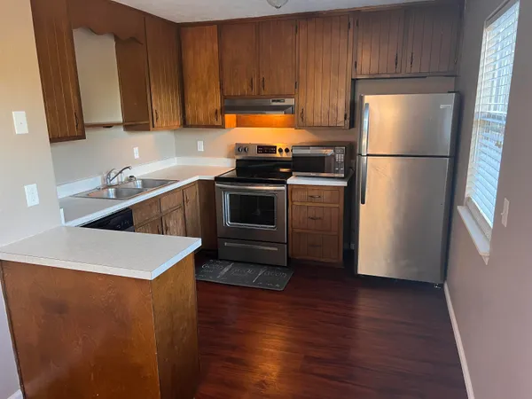 $1,100 | 285 Dixie Drive, Unit B1, Tallahassee, FL 32304