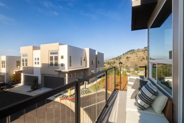 $1,990,000 | 827 Fassler Avenue, Pacifica, CA 94044