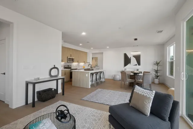 $1,990,000 | 827 Fassler Avenue, Pacifica, CA 94044