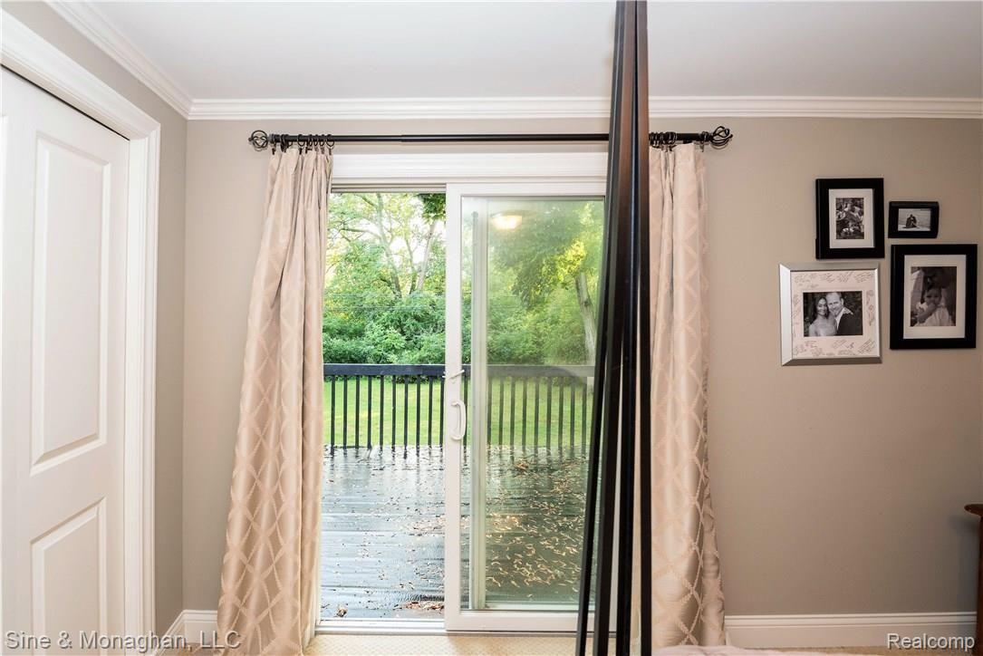 5350 Longmeadow Road Bloomfield Hills, MI 48304 - Photo 31 of 45 Balcony detail