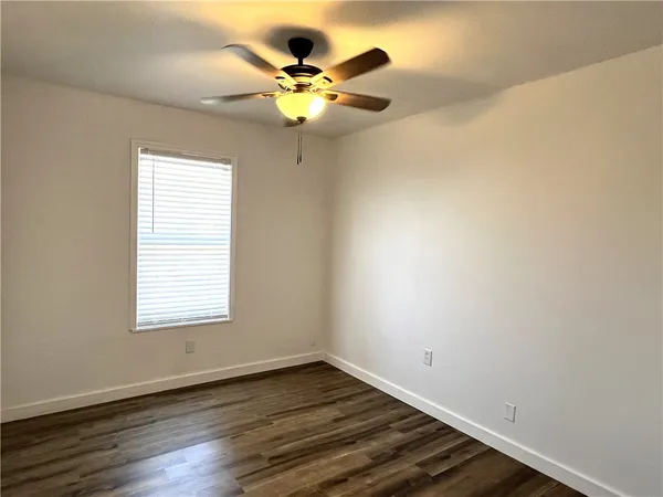 $1,800 | 3729 Lynda Lee Drive, Corpus Christi, TX 78418