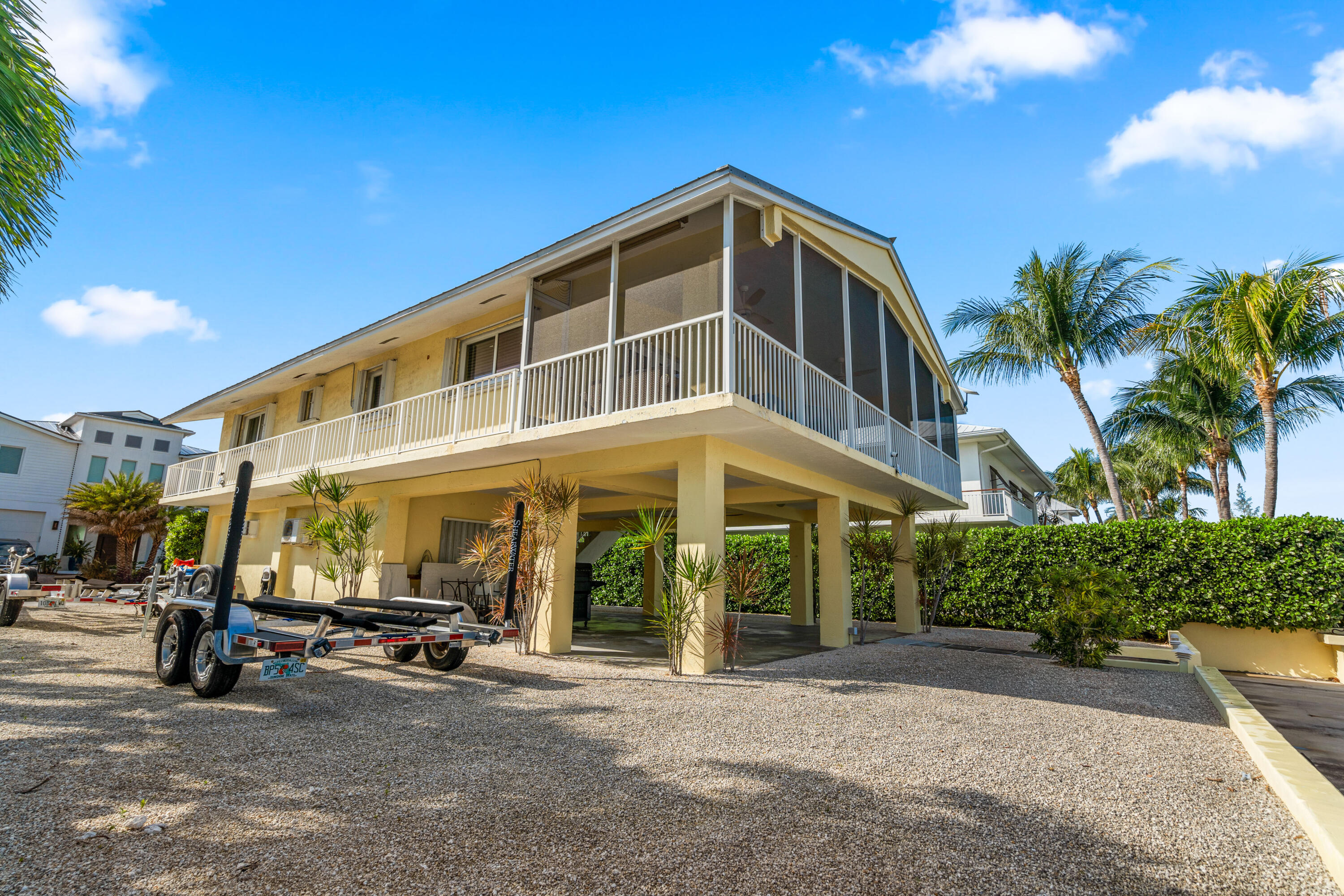 114 Spoonbill Road Tavernier, FL 33070 - Photo 34 of 43 Side