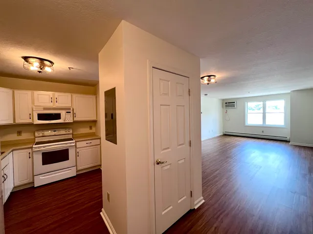 $202,900 | 15 Lovell Street, Unit 10, Nashua, NH 03060