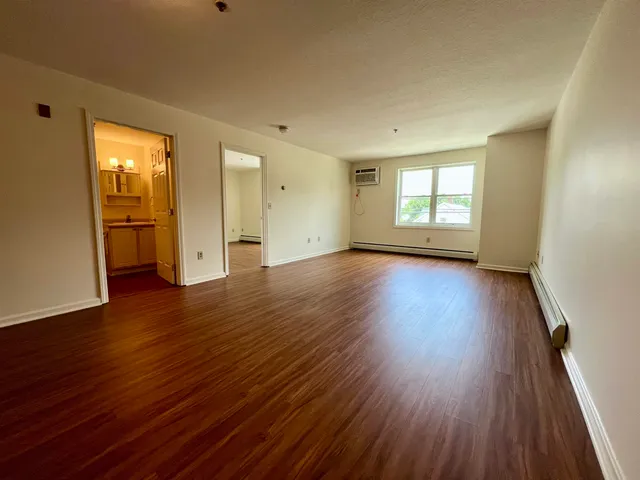 $202,900 | 15 Lovell Street, Unit 10, Nashua, NH 03060