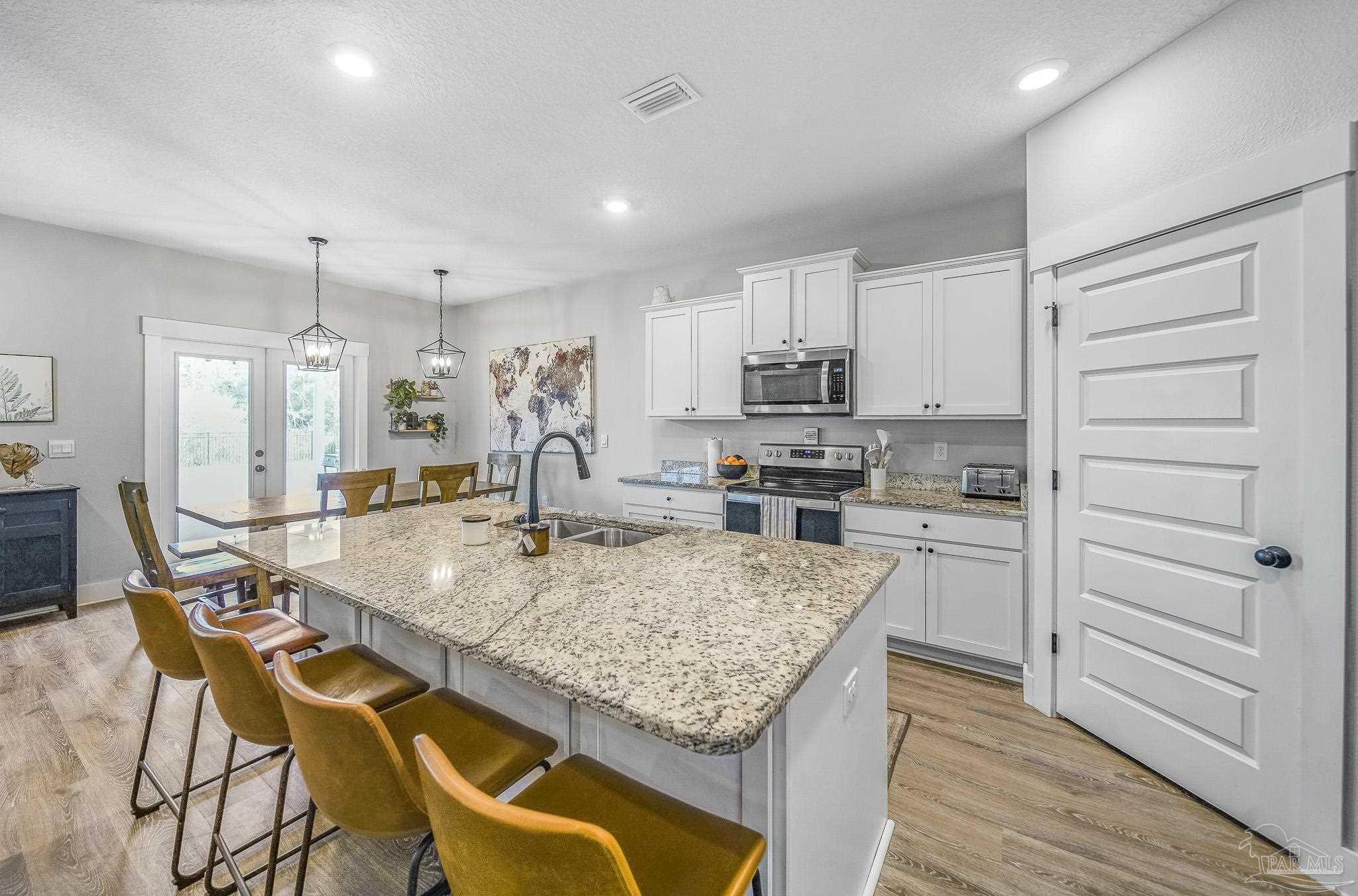 5825 Danbury Boulevard Pace, FL 32571 - Photo 4 of 37