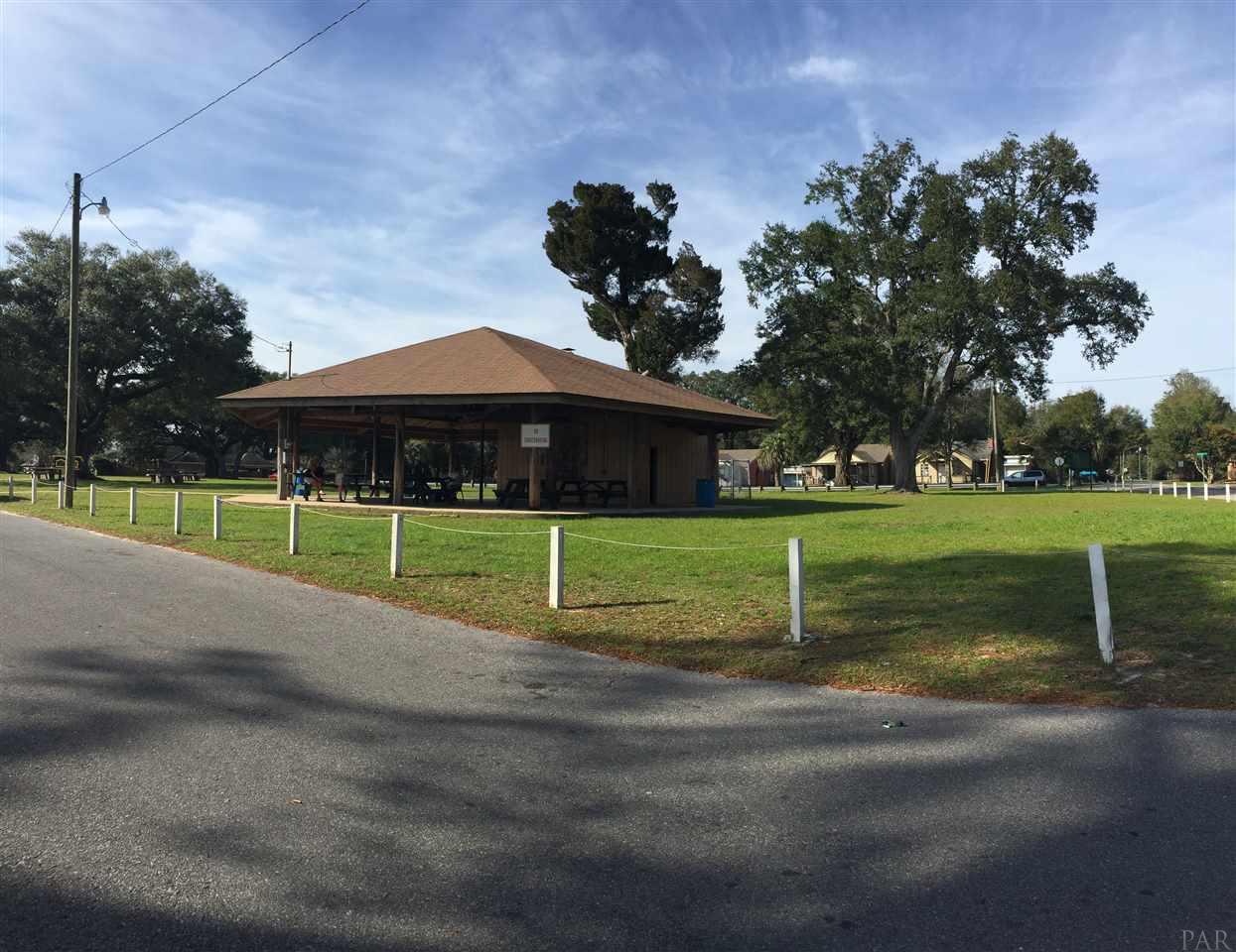 3960 Floridatown Road Pace, FL 32571 - Photo 20 of 21 Gallery Image 20