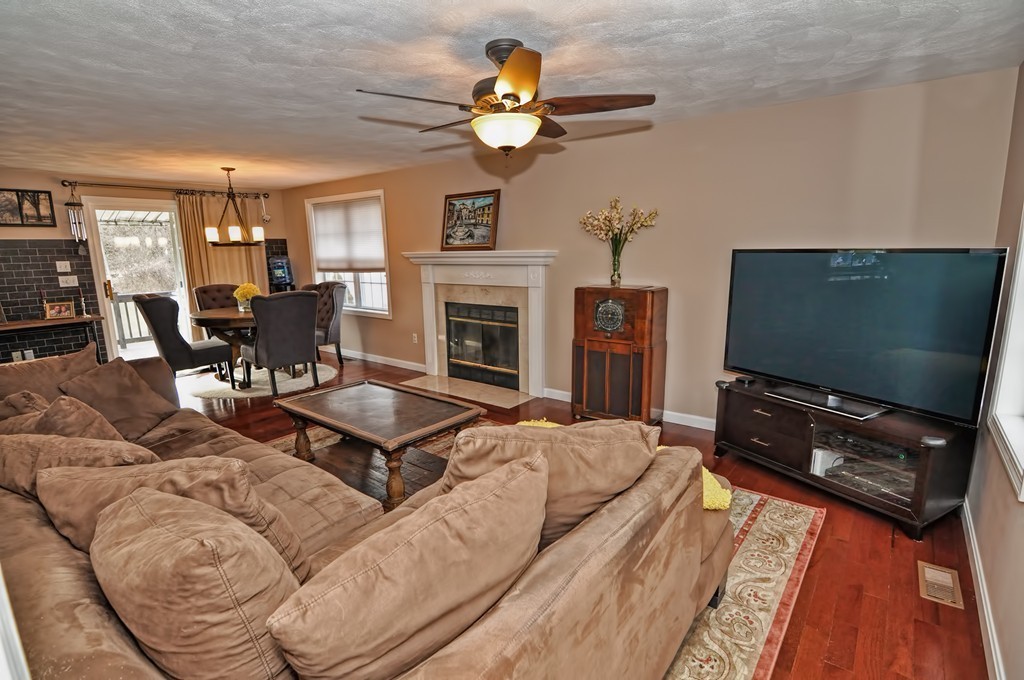 55 Turnpike Road Chelmsford, MA 01824 - Photo 18 of 30 Gallery Image 18