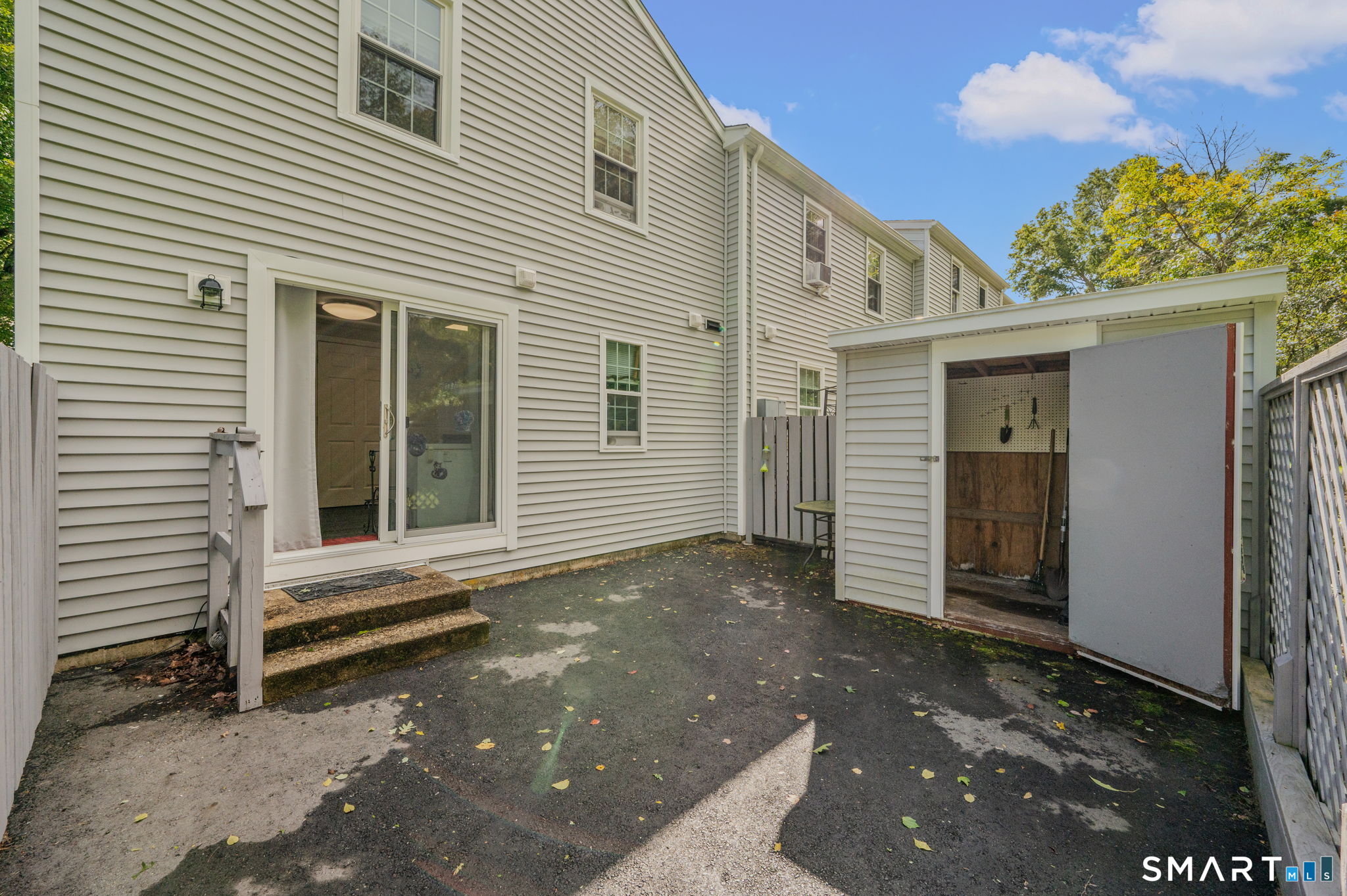 17 Lakeside Drive, Unit R Ledyard, CT 06339 - Photo 27 of 32 Gallery Image 27