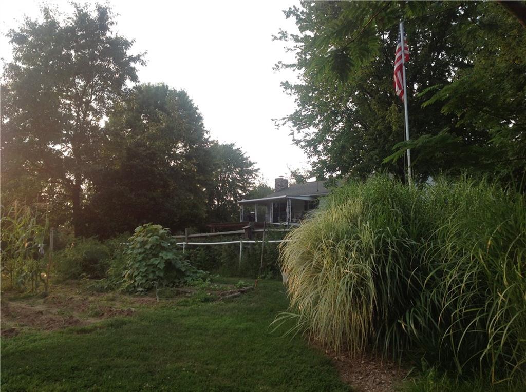 327 Hopper Road Transfer, PA 16154 - Photo 11 of 16