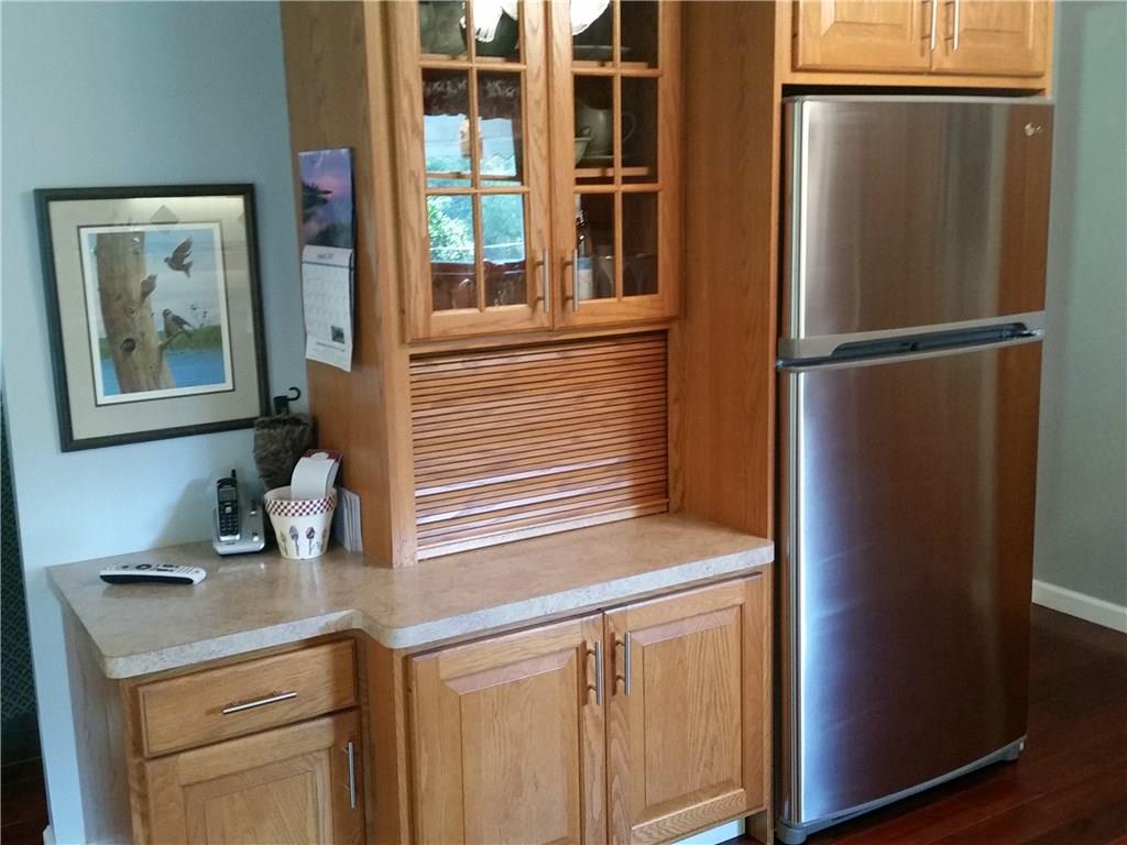327 Hopper Road Transfer, PA 16154 - Photo 3 of 16
