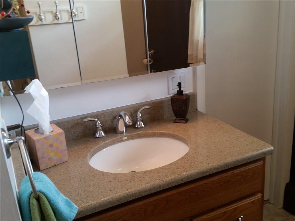327 Hopper Road Transfer, PA 16154 - Photo 9 of 16