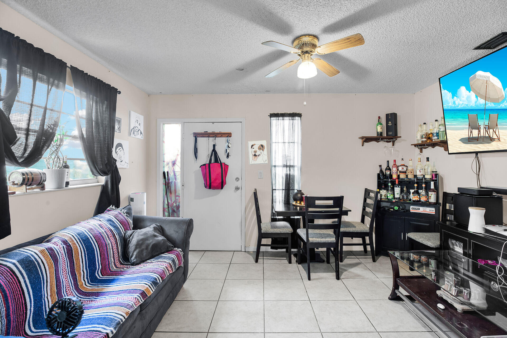 Living room #1