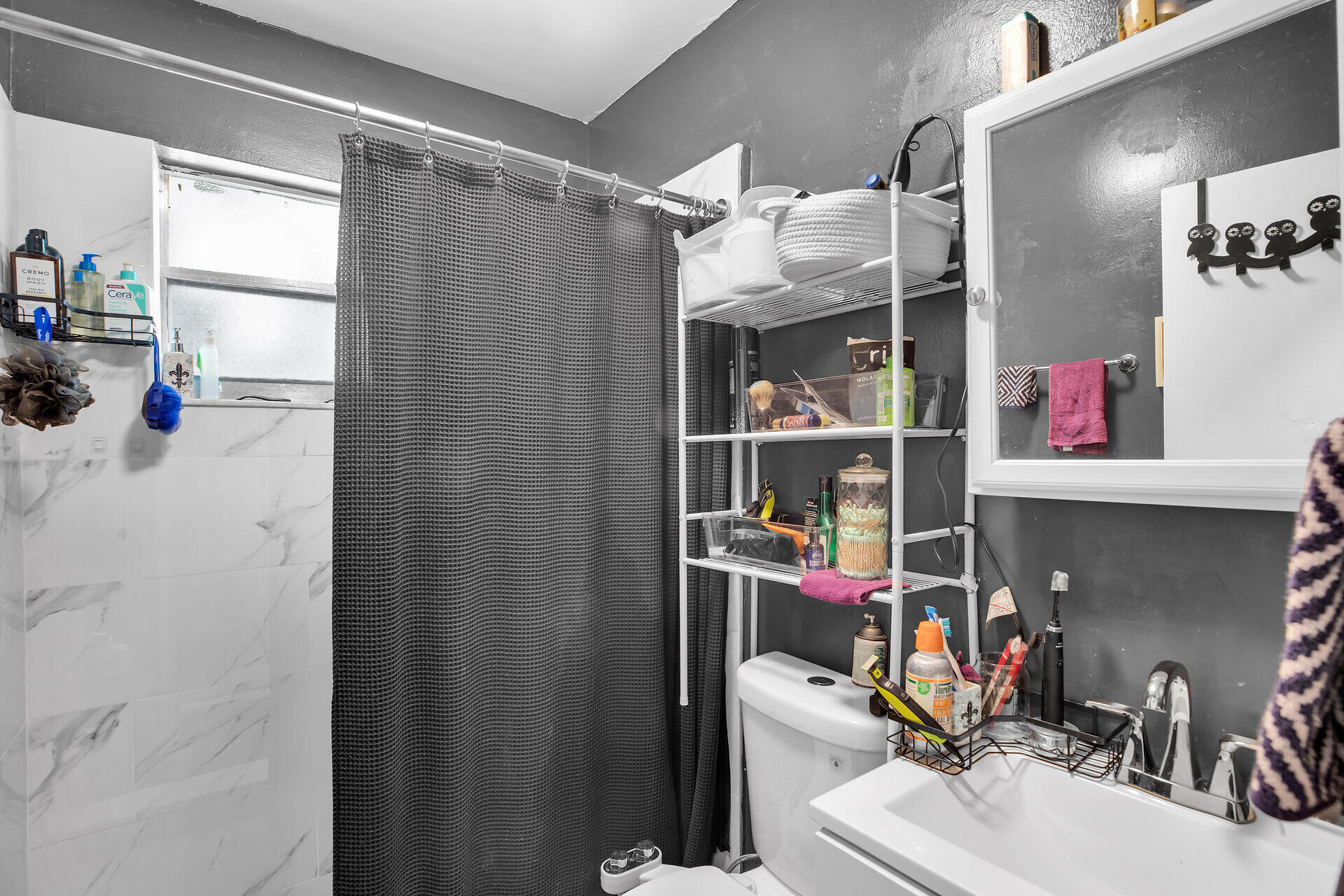 218 Hispanola Road Tavernier, FL 33070 - Photo 8 of 13 bathroom