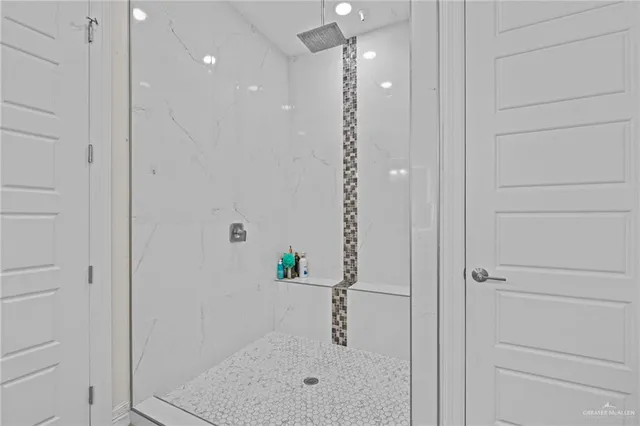 $379,900 | 1110 Raptor Street, Palmview, TX 78572