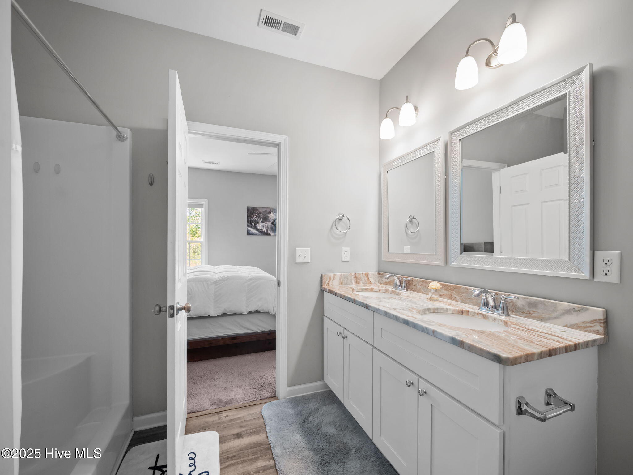 512 Hazelwood Drive Holly Ridge, NC 28445 - Photo 19 of 33 Primary Bathroom