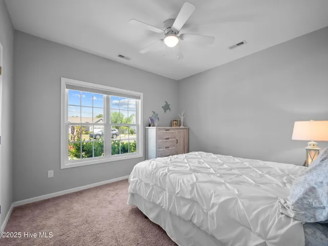 $1,800 | 512 Hazelwood Drive, Holly Ridge, NC 28445