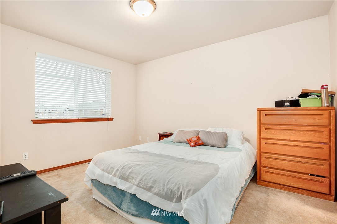 3406 183rd Place Southeast Bothell, WA 98012 - Photo 17 of 25