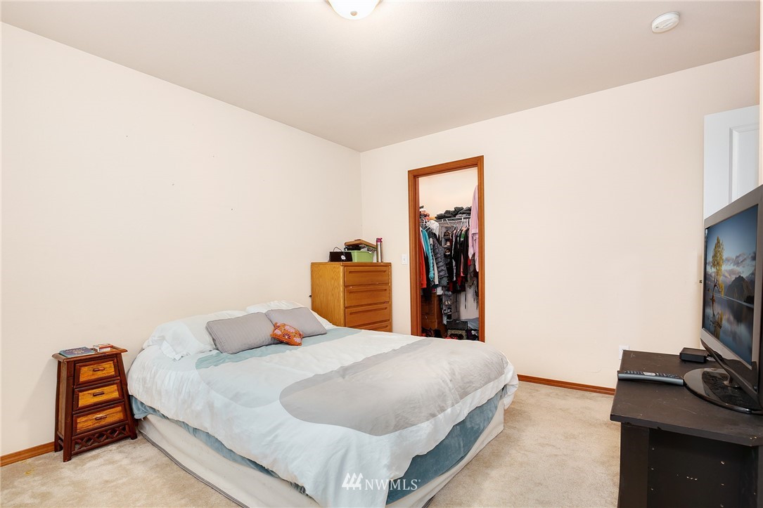 3406 183rd Place Southeast Bothell, WA 98012 - Photo 18 of 25