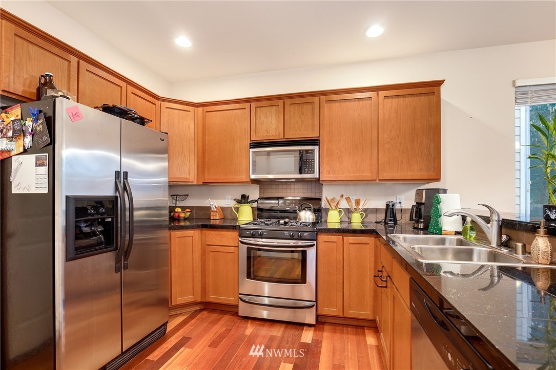 3406 183rd Place Southeast Bothell, WA 98012 - Photo 3 of 25