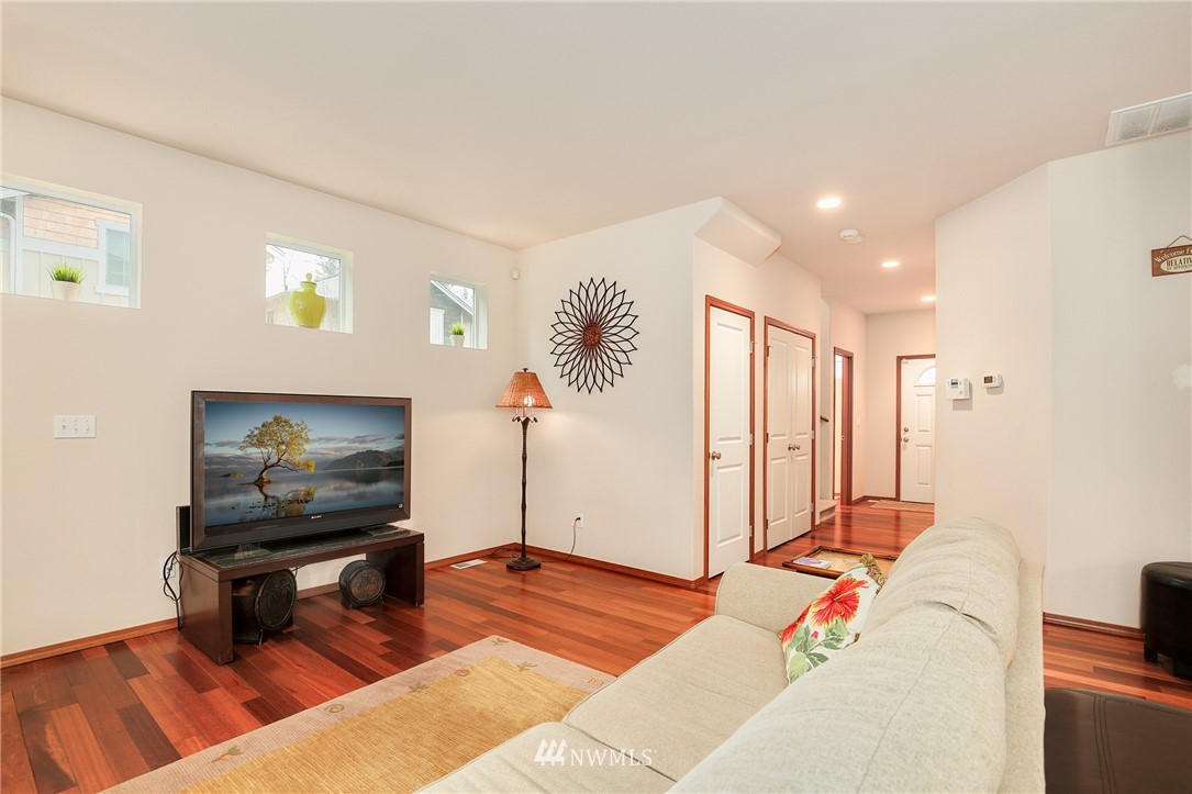 3406 183rd Place Southeast Bothell, WA 98012 - Photo 8 of 25